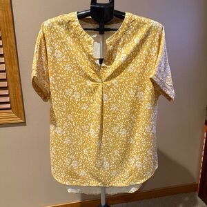 Amazon Yellow and White Floral Blouse